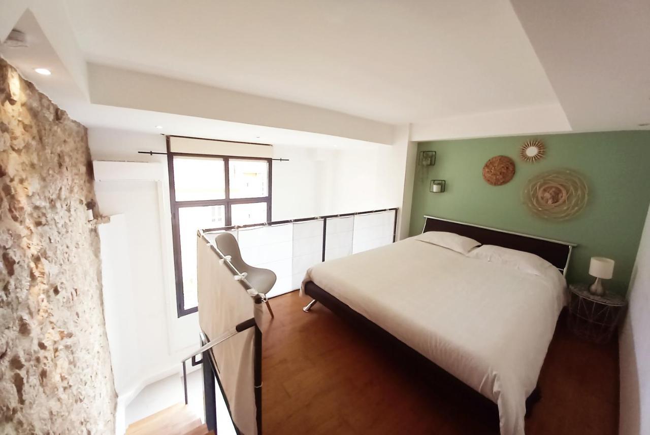 35M2, Luminous Loft Close To The Beach วีลล์ฟรองซ์-ซูร์-แมร์ ภายนอก รูปภาพ