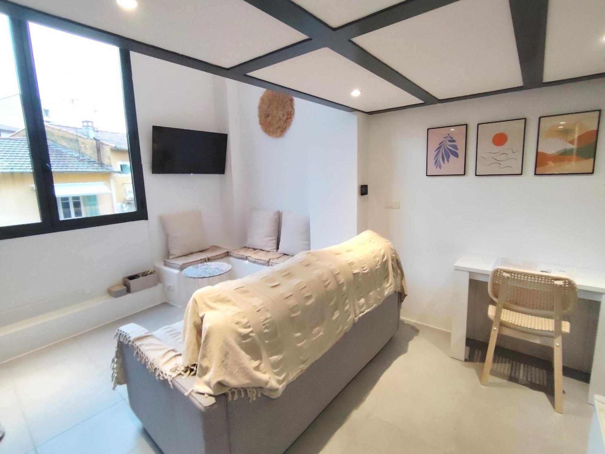 35M2, Luminous Loft Close To The Beach วีลล์ฟรองซ์-ซูร์-แมร์ ภายนอก รูปภาพ