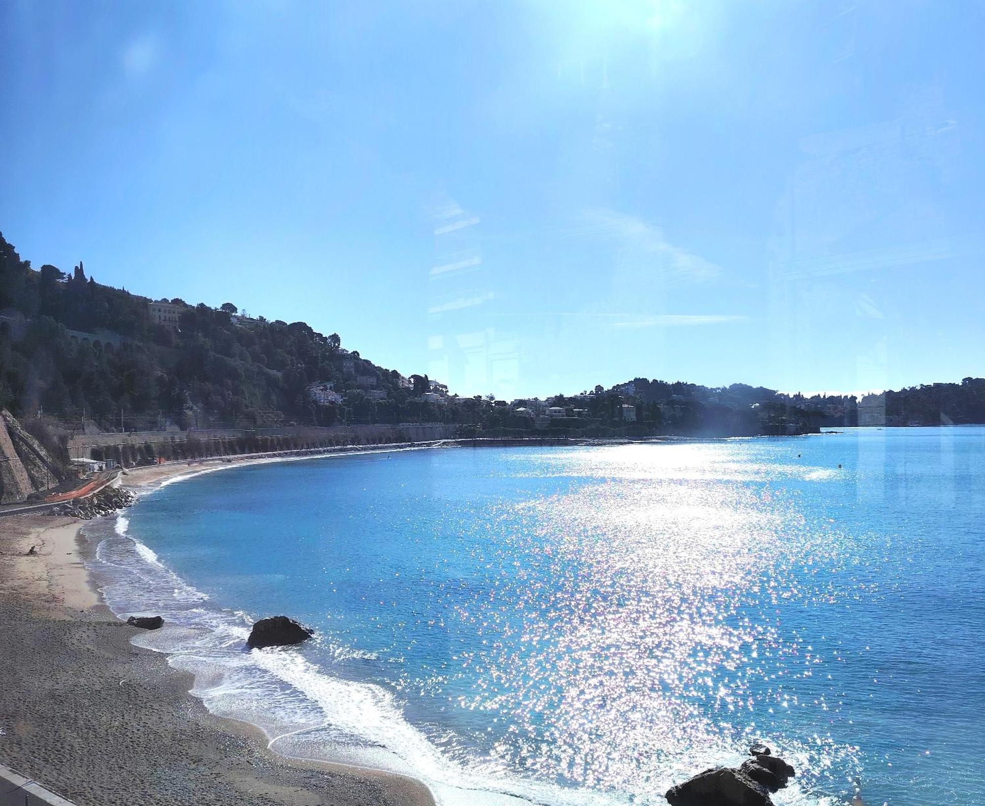 35M2, Luminous Loft Close To The Beach วีลล์ฟรองซ์-ซูร์-แมร์ ภายนอก รูปภาพ